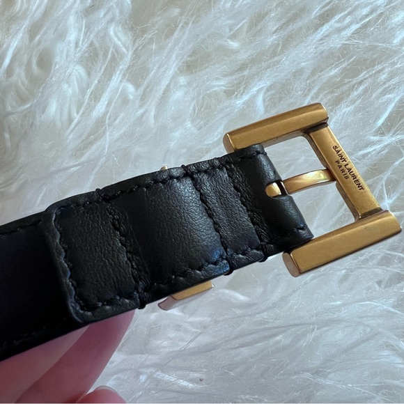 Yves Saint Laurent Cassandre skinny black belt 85 ( 39.5” total length) - Picture 4 of 9